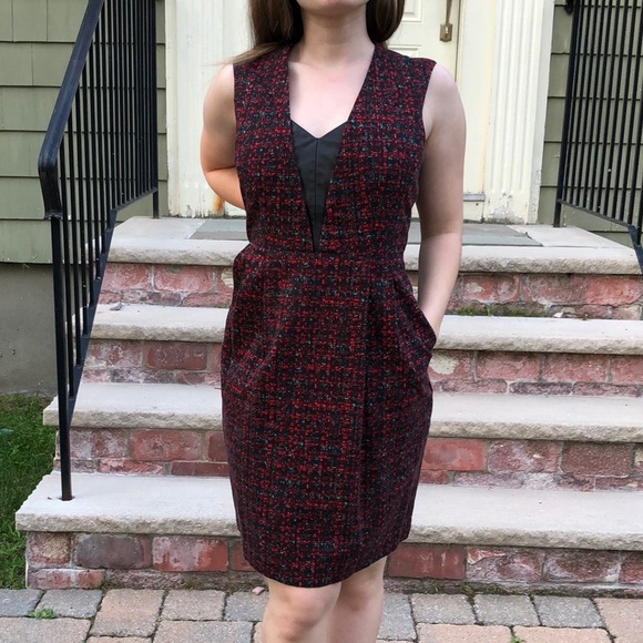 Nanette Lepore Dresses & Skirts - Nanette Lepore red tweed print dress